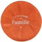 Set de table rond � paillettes brod� La vie est belle en famille